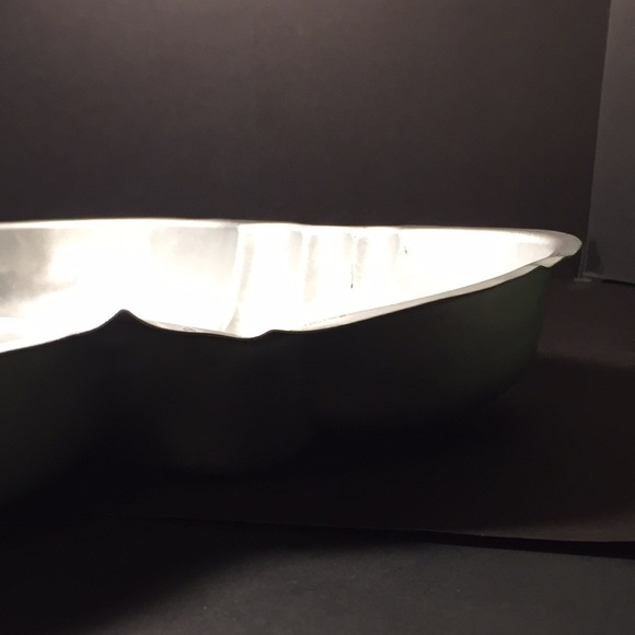 Vintage Cake Tin - Picture 6 of 12